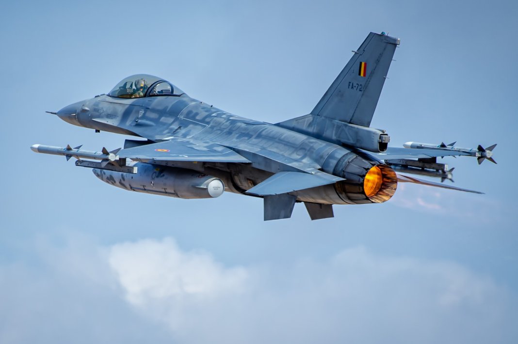 Atac cu drone la limita României. Forțele armate au desfășurat avioane de vânătoare F-16 / Alertă RO-Alert în Tulcea