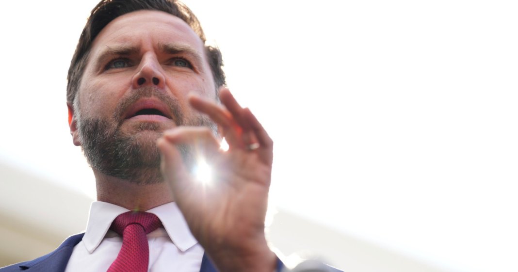 Scenariul îngrijorător pentru J.D. Vance: armele nucleare ale Franței și Regatului Unit, aflate în mâinile politicienilor islamiști în „15 ani”