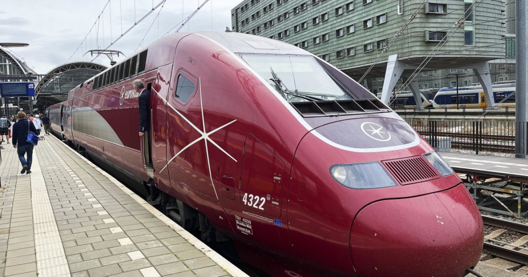 Situație de urgență în tunelul de sub Canalul Mânecii. Toate trenurile Eurostar au oprite circulația.