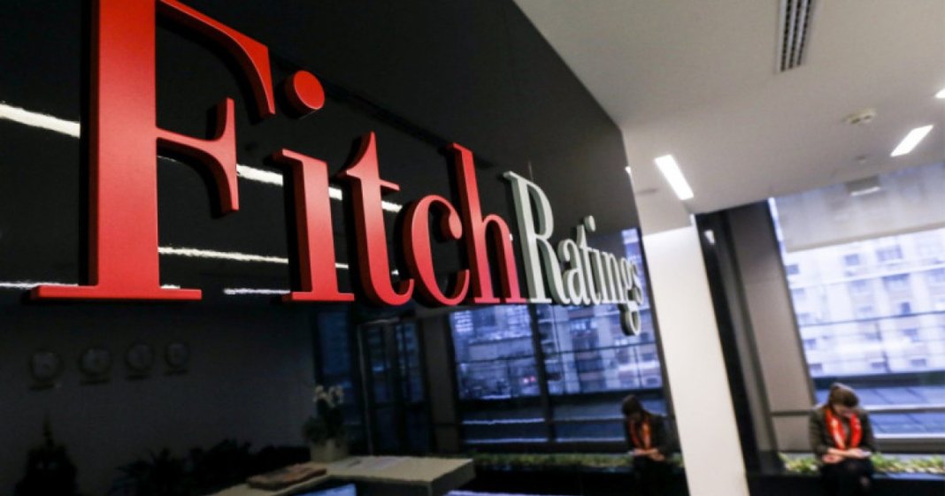 Fitch reconfirmă ratingul României la BBB-, având o perspectivă negativă