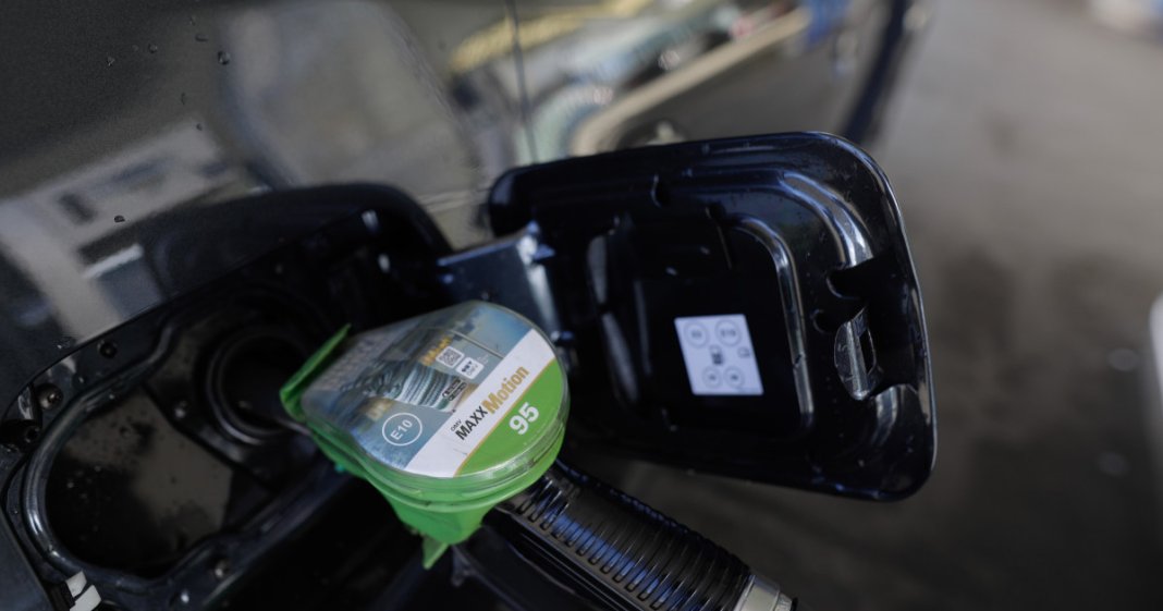 Creșteri considerabile ale tarifelor pentru benzină și motorină: două ajustări în numai 48 de ore