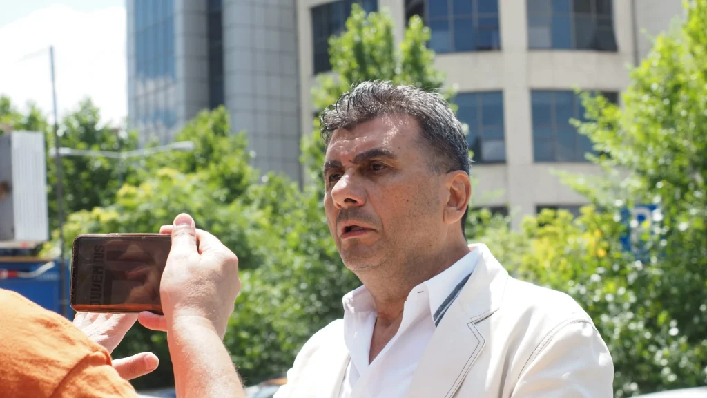 Inginerii financiari ai Realitatea, canalul de televiziune care îl sprijină pe Călin Georgescu Inginerii financiari ai Realitatea, canalul de televiziune care îl sprijină pe Călin Georgescu