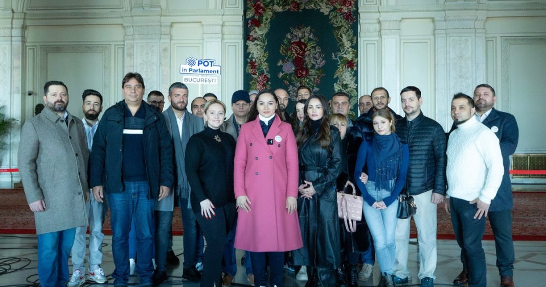 Un număr de senatori și deputați de pe listele POT își exprimă dezacordul față de moțiunea PSD-AUR în Parlament.