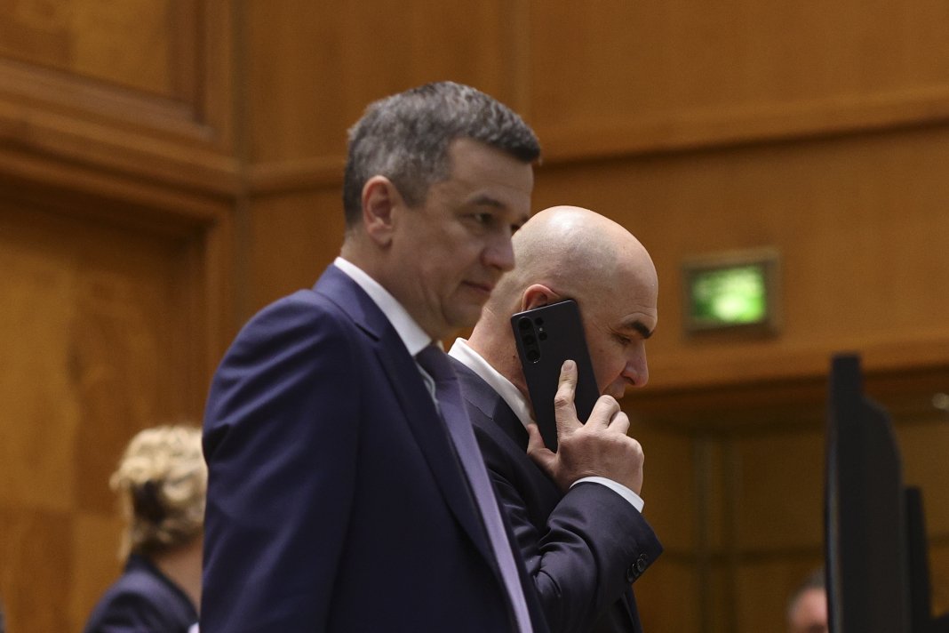 Nicușor Dan, declarații înaintea votului asupra moțiunii de cenzură PSD-PNL