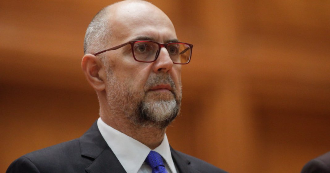 Soluția propusă de Kelemen Hunor pentru un executiv majoritar. Îndemn adresat politicienilor „să calmeze atmosfera”...