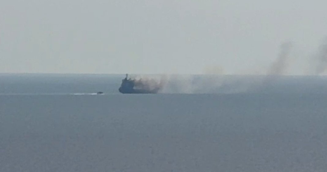 Incendiu pe o embarcațiune cu GPL în Marea Neagră, situată la 40 de kilometri de Sulina. Trei membri ai echipajului au fost...