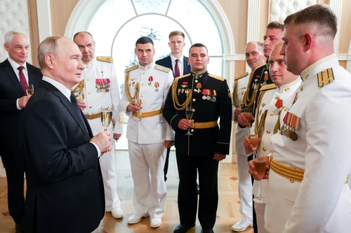Putin preconizează triumful Rusiei și susține că partea de vest a Ucrainei se va întoarce la România Putin preconizează triumful Rusiei și susține că partea de vest a Ucrainei se va întoarce la România