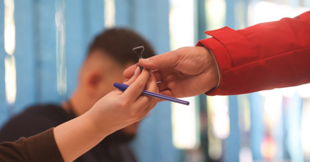 Cine ar obține voturile locuitorilor din București în cazul unor alegeri: Formațiunea aflată pe prima poziție ar înregistra 22% din voturi...
